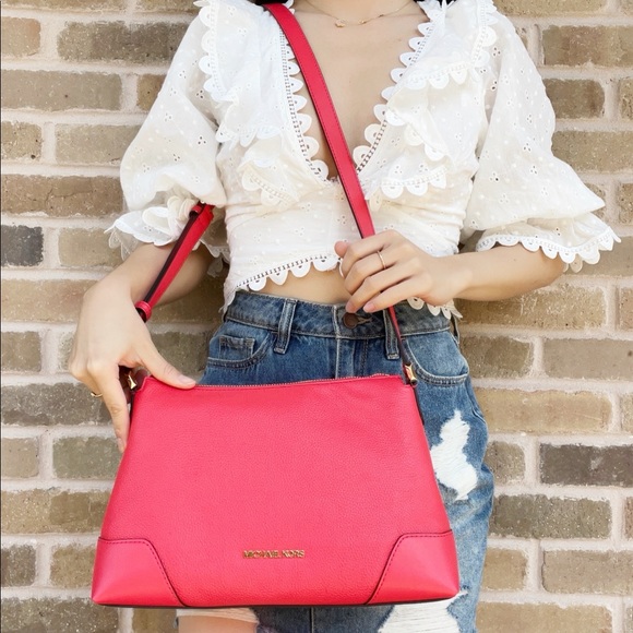 Gaby’sBags💕Michael Kors Crossbody NWT - Picture 6 of 9